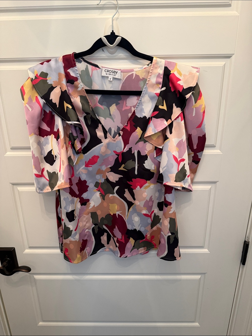 CROSBY by Mollie Burch Multicolor Floral V-Neck Ruffle Blouse